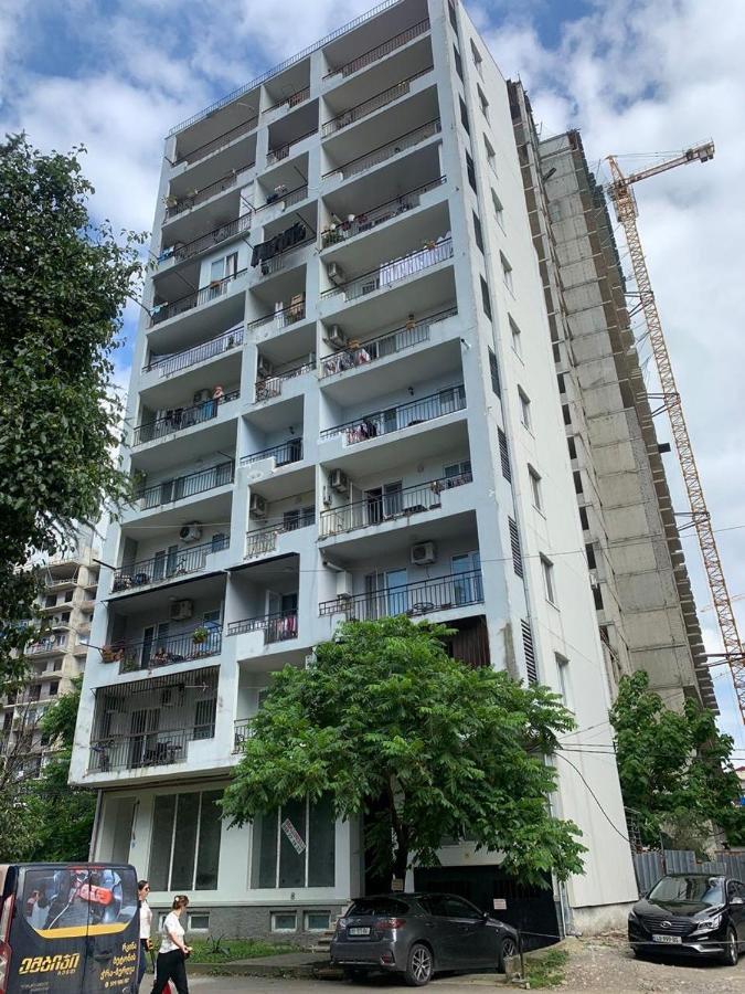 Big, Comfortable Apartment In Batumi Near The Sea Esterno foto